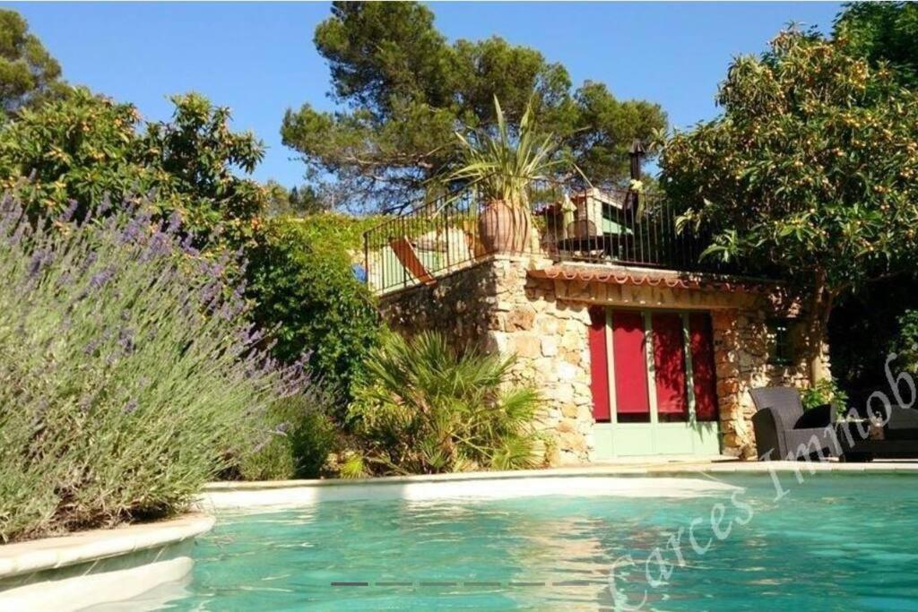 Superbe Bergerie En Coeur De Foret Avec Piscine Privee Lac Riviere Cascades Carcès Εξωτερικό φωτογραφία